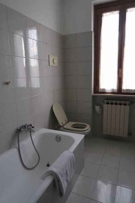 Casa Rene: Appartamento In Franciacorta Castegnato Εξωτερικό φωτογραφία